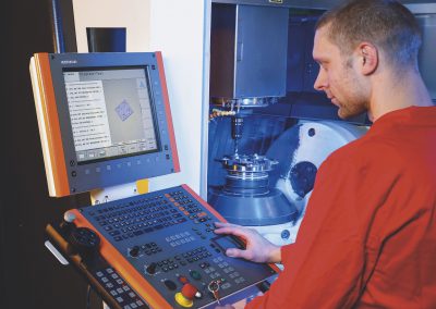 Industriefotografie quadratmedia, Industriefotografie, Industriefotografie Bamberg, Industriefotografie Nürnberg, Industriefotografie Schweinfurt, Industriefotografie Haßfurt, Industriefotografie Coburg, Mitarbeiterfotografie, Unternehmerportrait quadratmedia, Industriefotografie, Architekturfotografie, Bamberg, Nürnberg, Schweinfurt, Haßfurt, Foodfotografie, Schuhfotografie, PhaseOne, Photostudio, Metropolregion